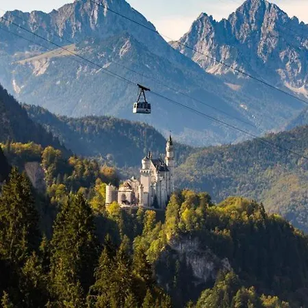23 Neu Erbaute Ferienwohnung Mit Schloss- Und Panoramablick Halblech Exterior photo