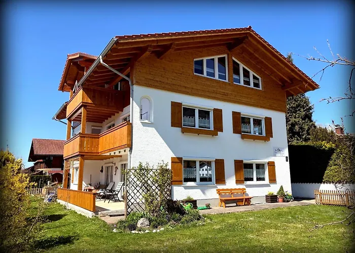 23 Neu Erbaute Ferienwohnung Mit Schloss- Und Panoramablick