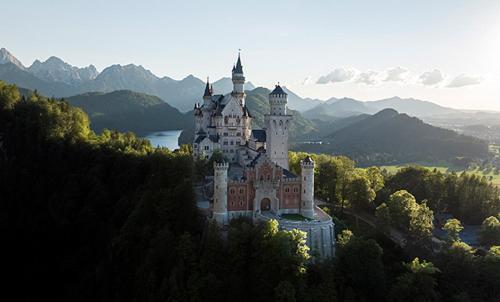 23 Neu Erbaute Ferienwohnung Mit Schloss- Und Panoramablick * Halblech