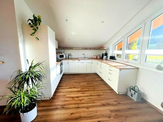 23 Neu Erbaute Ferienwohnung Mit Schloss- Und Panoramablick Apartment Halblech
